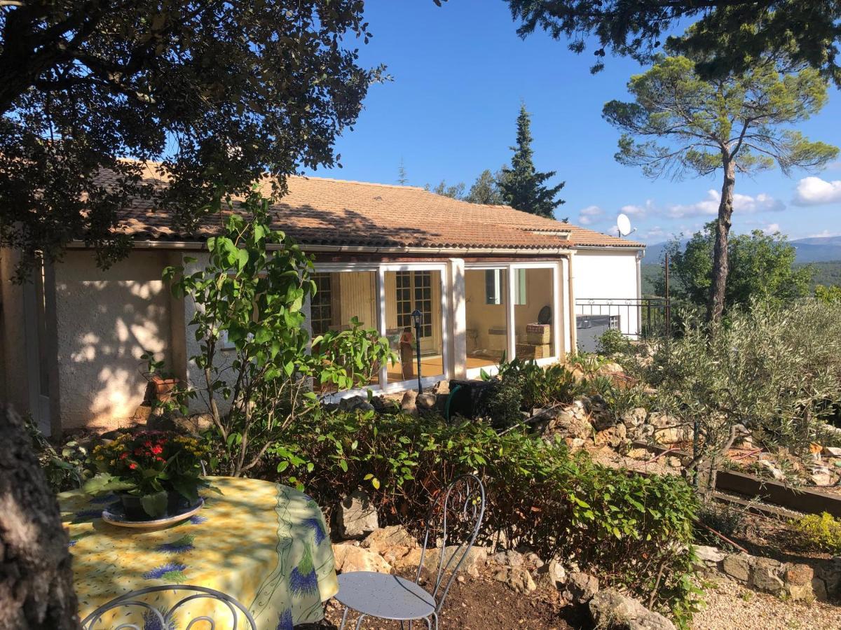 Bed and Breakfast Crazy Foxy Retreats Fox-Amphoux Esterno foto
