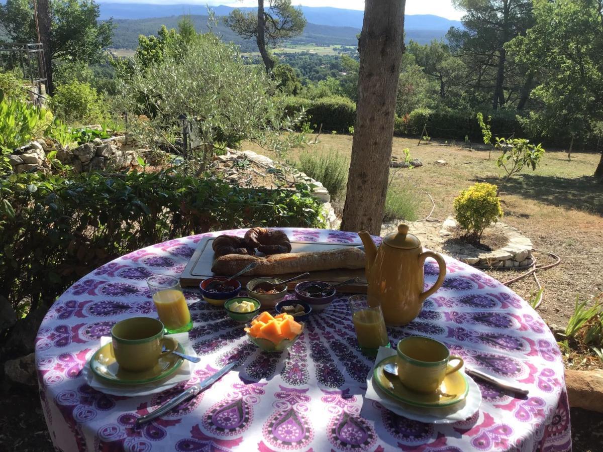 Bed and Breakfast Crazy Foxy Retreats Fox-Amphoux Esterno foto